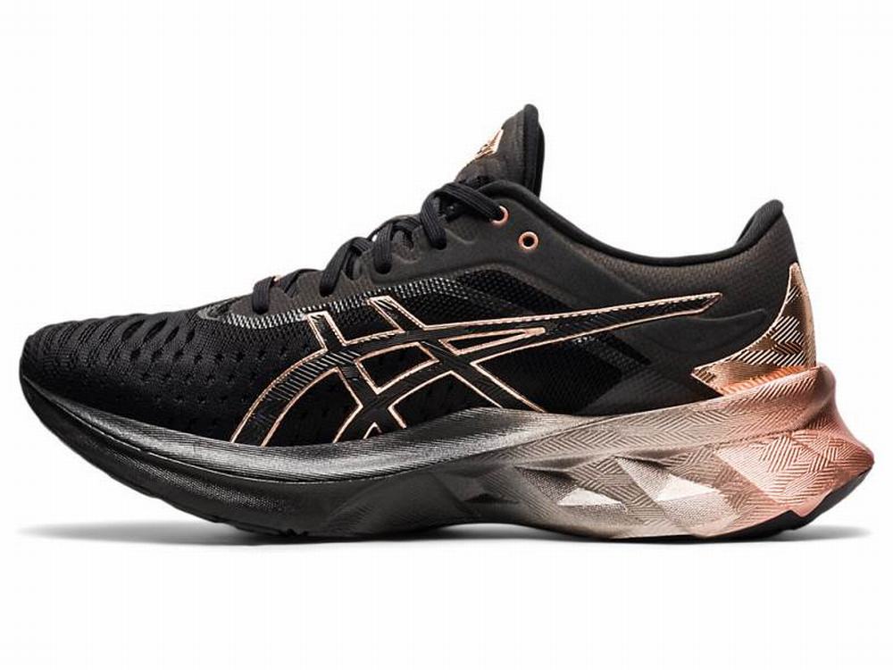 Chaussures Running Asics NOVABLAST Platinum Femme Noir Rose Doré | BSY-243918